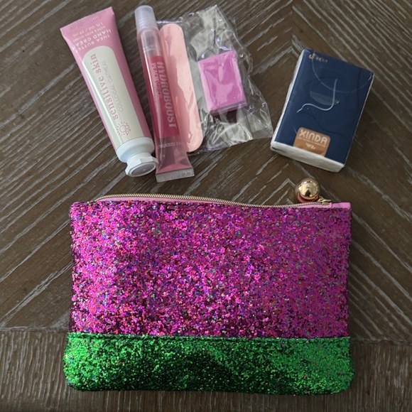 Ipsy Glittery Pink and Green Cosmetic Pouch Set - Picture 1 of 2